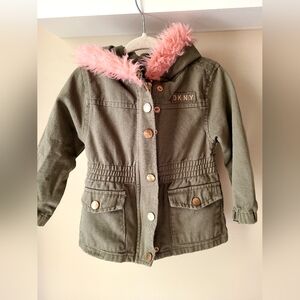 🧡🧡🧡4 for $20🧡🧡🧡DKNY Jacket 🩷💚